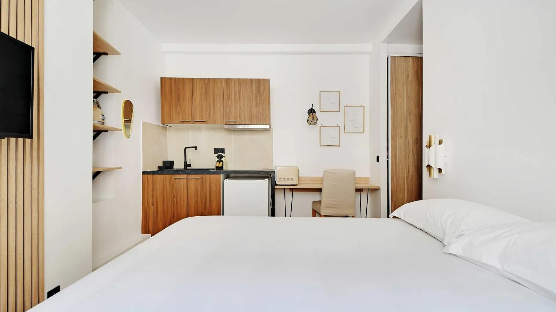 Cozy - 2p - Invalides Paris